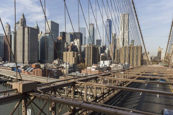 Edificios Ciudad Nueva York Vistos Desde Puente Brooklyn Cables Cercas —  Fotos de Stock