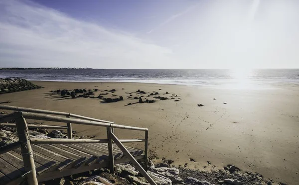 Ein Schöner Blick Auf Das Wellige Meer Eingefangen Vom Strand — Stockfoto