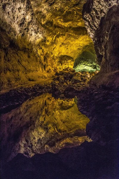 Intérieur Cueva Los Verdes Avec Des Formations Rocheuses Tunnel Sur — Photo