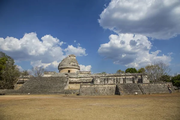 Egy Gyönyörű Felvétel Híres Chichen Itza Maja Piramis Komplexumról Mexikóban — Stock Fotó