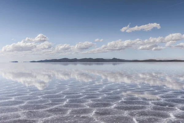 Texture Sabbia Visibile Sotto Mare Cristallino Cielo Sullo Sfondo — Foto Stock