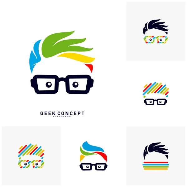 Zestaw Social Geek Color Logo Concept wektor. Kolorowy szablon Logo Geek - wektor — Wektor stockowy