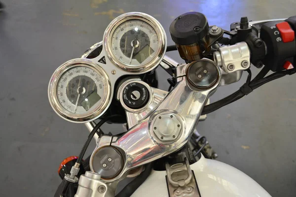 Triumph motorcycle speedometer at Philippine Moto Heritage Weeke — стокове фото