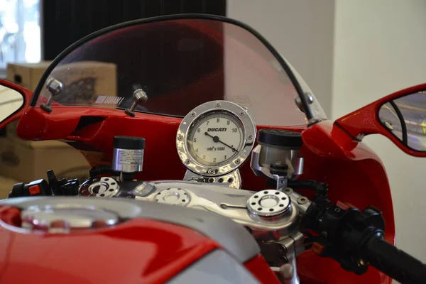 Ducati MH900 motorcycle speedometer at Philippine Moto Heritage — Stock Photo, Image