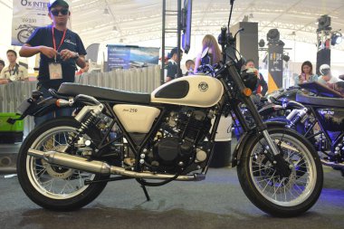 Filipin Moto Mirası Haftasında Bristol Klasik 400i motosikleti