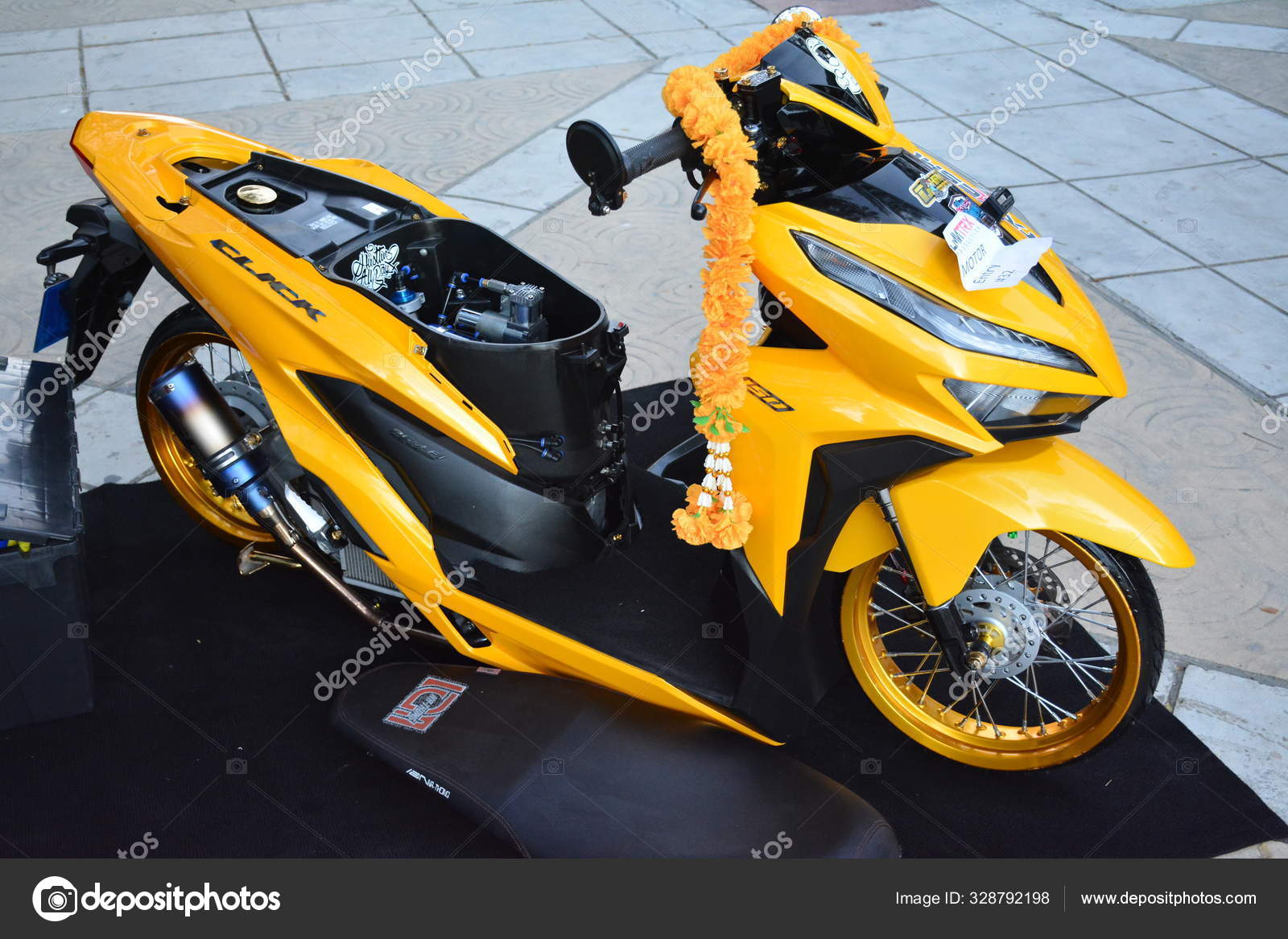 Honda Click Stock Photos Royalty Free Images Depositphotos