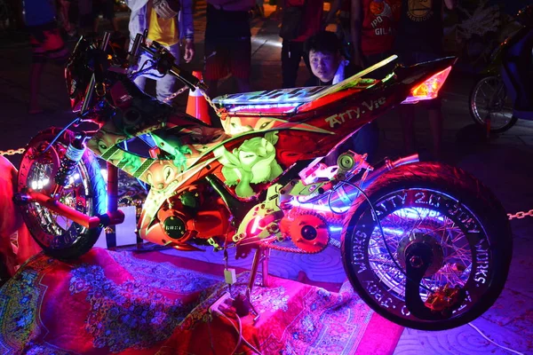 Motocicleta personalizada no Espadas Auto Motor Show — Fotografia de Stock
