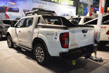 Pasay, Ph - 16 Kasım: Nissan Navara 16 Kasım 2019 'da Manila Otomobil Salonu' ndan Smx Kongre Merkezi, Pasay, Filipinler. 
