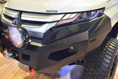 Mitsubishi Strada Manila Oto Salonu 'ndan aldı.