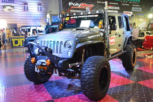 Jeep Rubicon bij Manila Auto Salon — Stockfoto