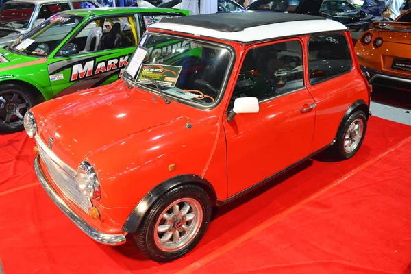 Red Mini Cooper Limited Mr. Bean — Stock Photo, Image