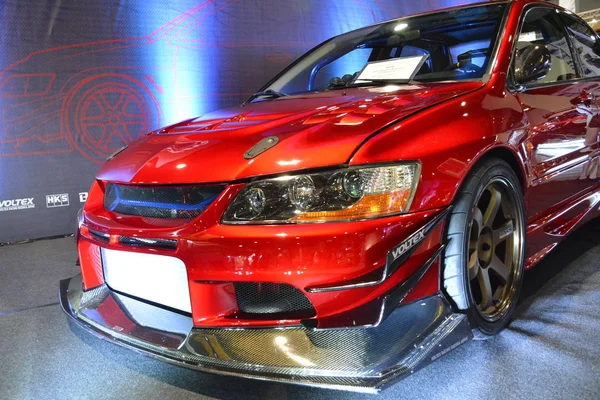 Mitsubishi lancer evolution auf dem manila auto salon — Stockfoto