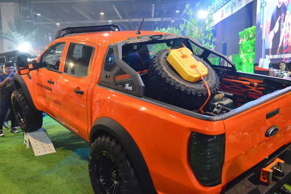 Ford Ranger pick up at Manila Auto Salon — 스톡 사진