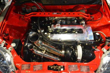 Manila Oto Salonu 'nda Honda Civic araba motoru