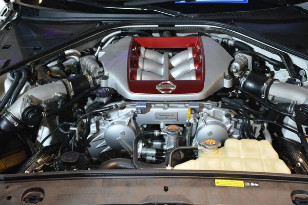 2018 Nissan Gtr car engine at Manila Auto Salon — стокове фото