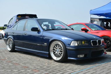 Bumper 'dan Bumper 15 araba fuarına 