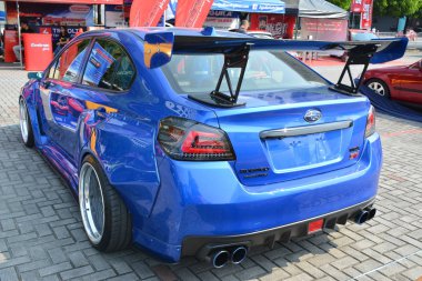 Subaru Wrx Sti Bumper 'dan Bumper 15 araba fuarına 