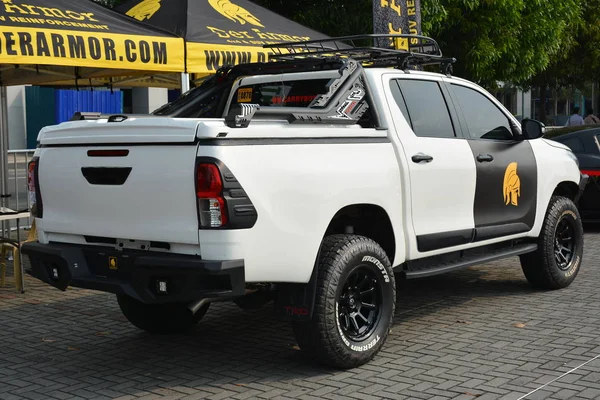 Toyota Hilux odebrać w Bumper do Bumper 15 samochód show — Zdjęcie stockowe