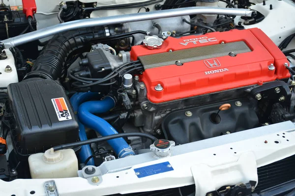 Honda Civic Motor an Stoßstange zu Stoßstange 15 Autoshow — Stockfoto