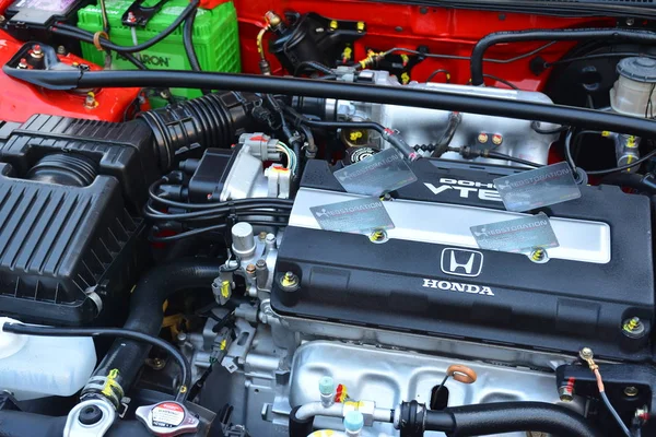 Honda Civic Motor an Stoßstange zu Stoßstange 15 Autoshow — Stockfoto