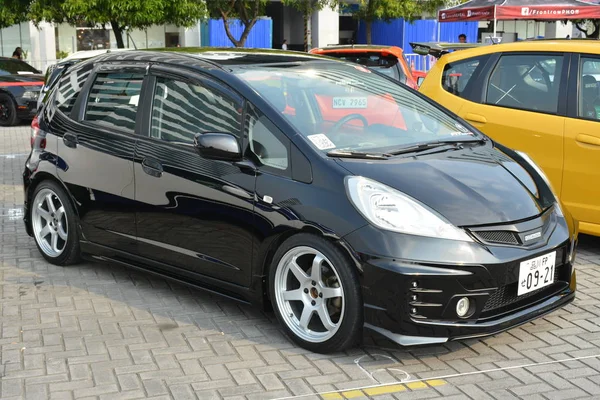 Honda Jazz al paraurti a paraurti 15 car sho — Foto Stock