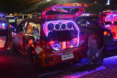 Bumper 'daki Toyota Wigo' nun özelleştirilmiş ses sistemi Bumper 15 ca