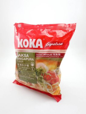 Koka imzası Laksa Singapura aromalı erişte. 