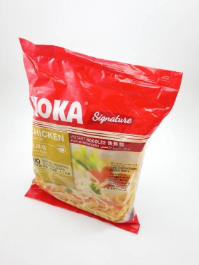 Koka imzalı tavuk aromalı erişte.