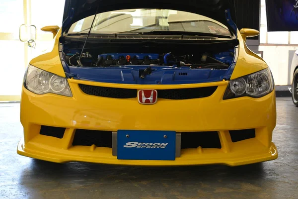 Honda Civic, Aşk, Araba, Bebekler 6 'da. — Stok fotoğraf