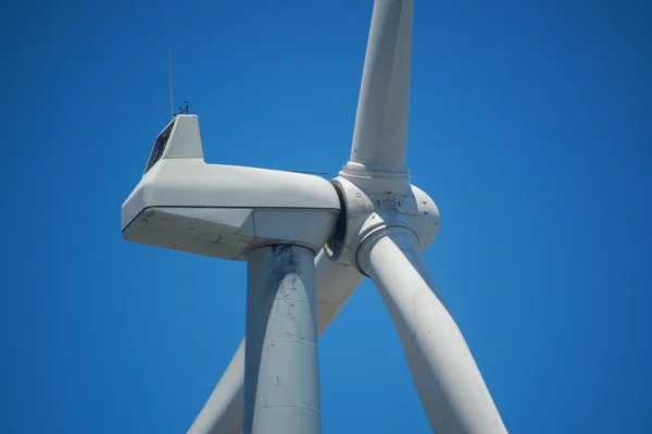 Bangui Windkraftpropeller in Ilocos Norte, Philippinen — Stockfoto