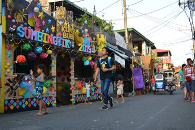 Sumbingtik Festivali ev dekorasyonu Cainta, Rizal, Philipp