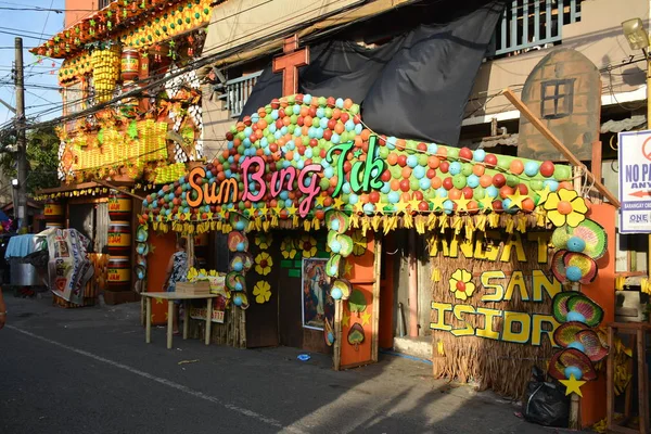 Cainta, Rizal, PhilipのSumbingtik Festivalの家の装飾ファサード — ストック写真