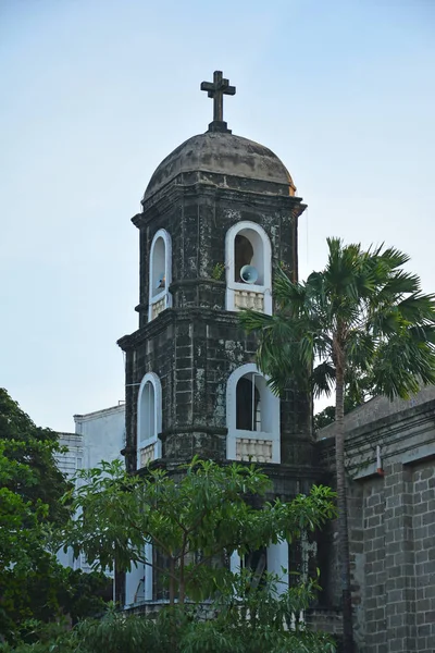 Our Lady of Light Parish church bell tower facade in Cainta, Riz — Stock Photo, Image