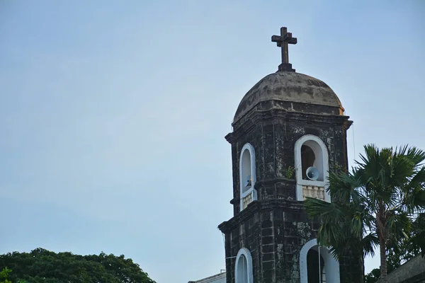 Our Lady of Light Parish church bell tower facade in Cainta, Riz — Stok Foto