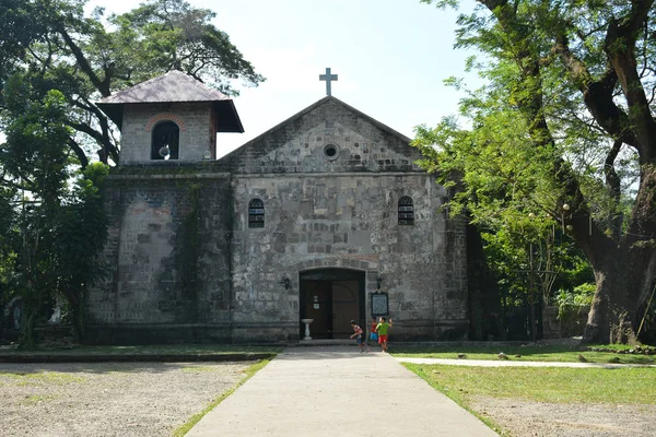 Fachada de la iglesia Bosoboso en Antipolo City, Filipinas —  Fotos de Stock