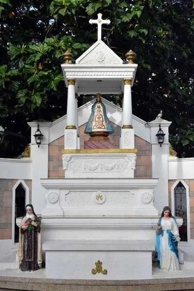 Rizal Nov Struttura Dell Altare Esterno Della Statua Gesù Nella — Foto Stock