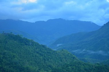 Tanay, Rizal, Filipinler 'deki Hazine Dağı' nın yukarıdan görüntüsü