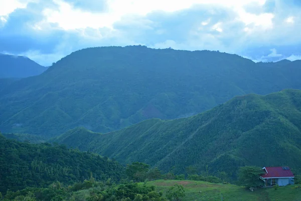 Rizal Dec Vista Geral Montanha Tesouro Com Casa Dezembro 2019 — Fotografia de Stock