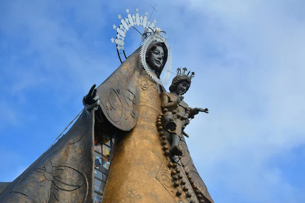 Rizal Dec Regina Rica Rosarii Statue Facade December 2019 Tanay — Stok fotoğraf