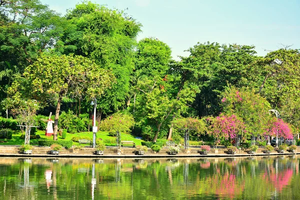 Bangkok Dec Stagno Acquatico Del Parco All Aperto Allo Zoo — Foto Stock