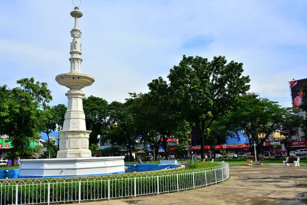 Cebu Ptu Fonte Água Parque Fuente Osmena Outubro 2016 Cidade — Fotografia de Stock