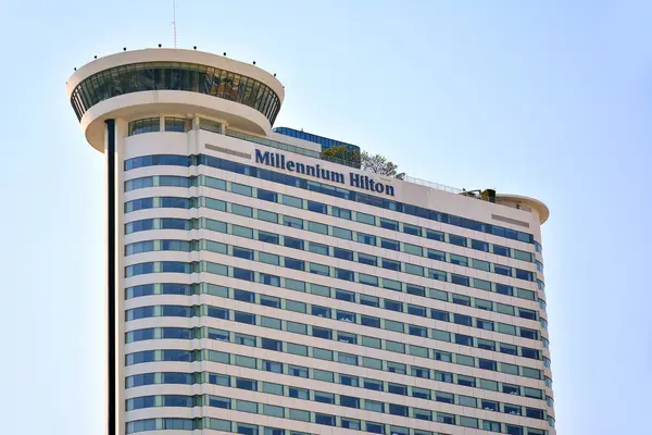 Bangkok Aralık 2016 Millennium Hilton Bangkok Cephesi Khlong Ton Sai — Stok fotoğraf