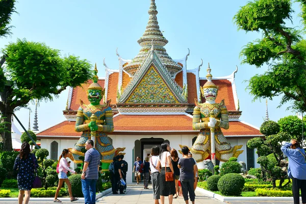 Bangkok Dec Wat Arun Ordinationshall Tempel Och Vårdnadshavare Siffra Den — Stockfoto