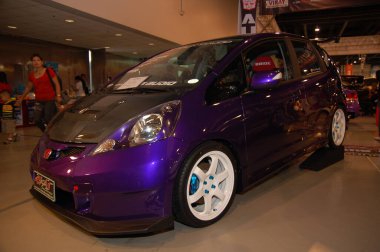 Pasay, PH - 27 Kasım 2011 'de Manila Otomobil Salonu' nda Honda Jazz, SMX Kongre Merkezi, Pasay, Filipinler.