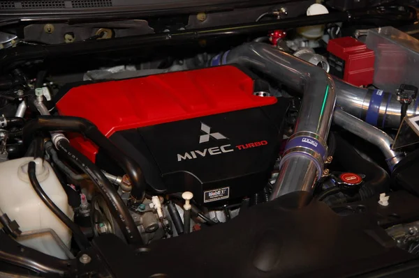 Pasay Nov Mitsubishi Lancer Evolution Car Engine Manila Auto Salon — 图库照片