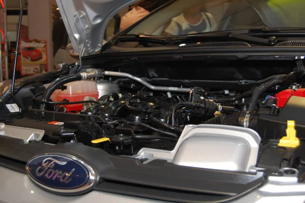 Pasay Aug Ford Fiesta Engine 3Rd Philippines International Motor Show — 图库照片