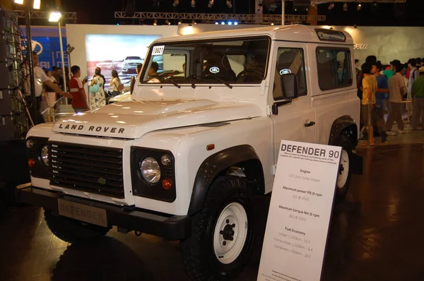 Pasay Rpa Land Rover Defender 8Th Manila International Auto Show — 图库照片