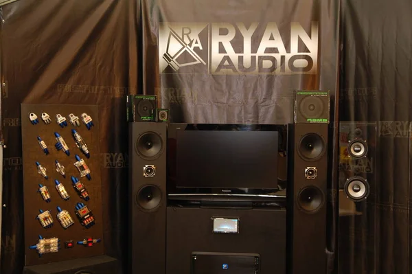 Mandaluyong Apr Ryan Audio Stand Auf Der Trans Sport Show — Stockfoto