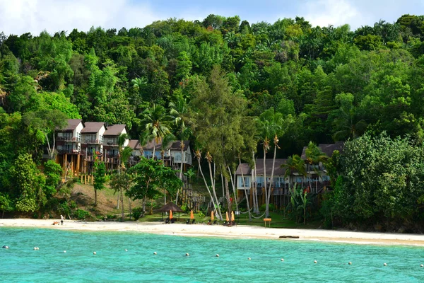 Sabah Kesäkuu Manukan Island Mökkejä Kesäkuuta 2016 Sabah Malesia Manukan — kuvapankkivalokuva