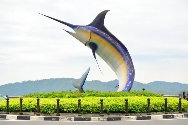 Kota Kinabalu Haziran 2016 Kota Kinabalu Malezya Kılıçbalığı Heykeli Kılıçbalığı — Stok fotoğraf